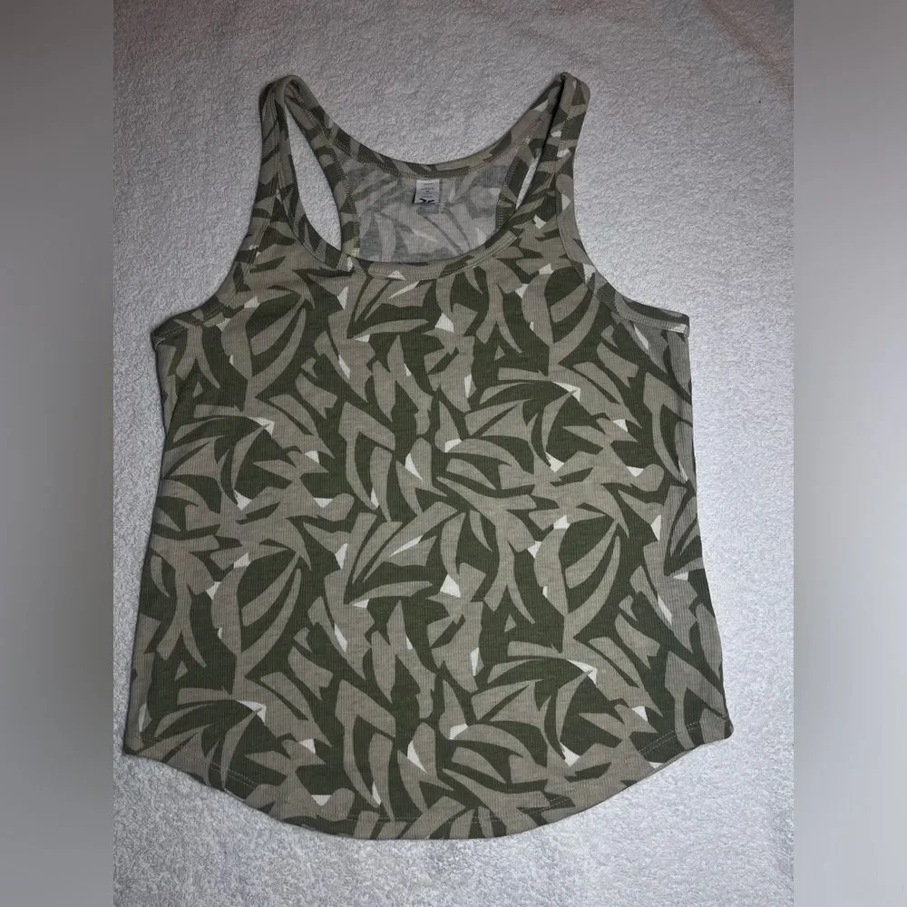Old Navy Womens UltraLite Rib-Knit Racerback Tank Top Tan Size M - Picture 1 of 3